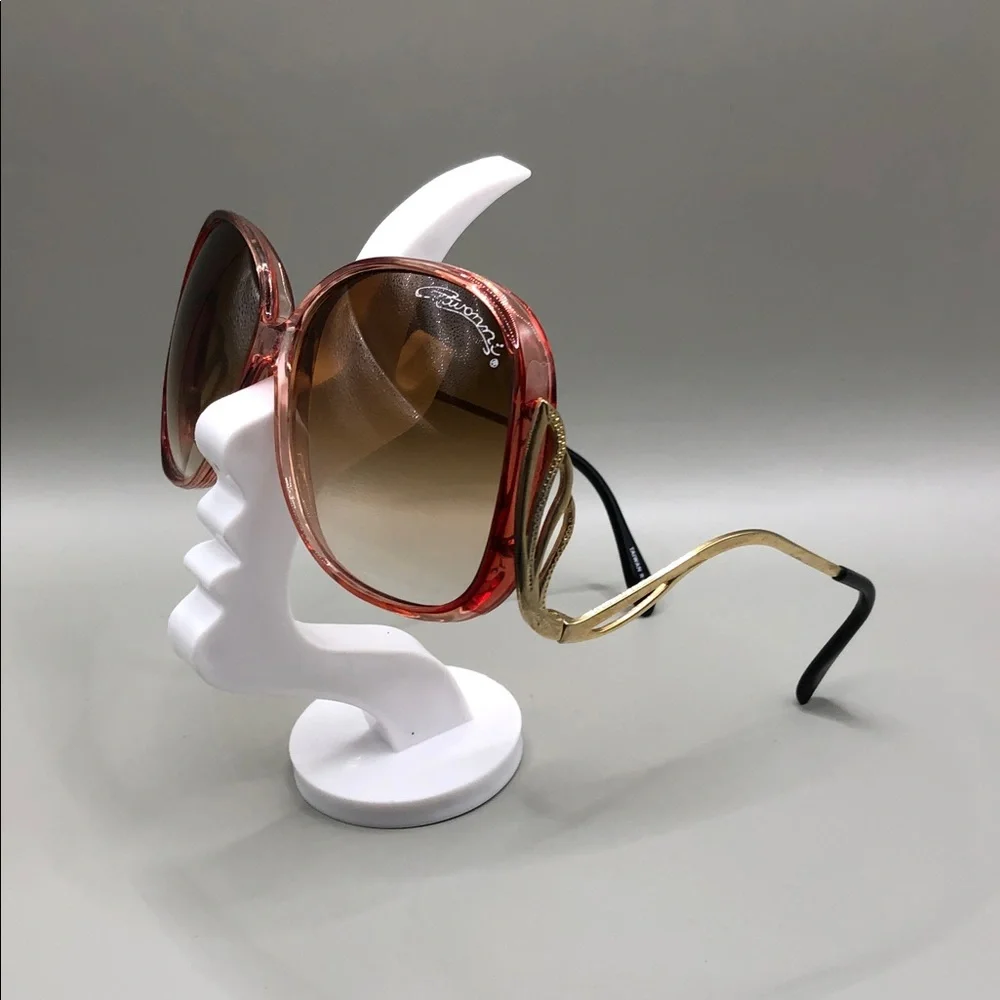 Vintage 80's oversized round curved sunglasses statement style gradient lens.